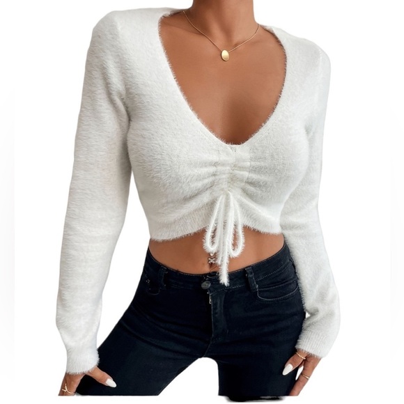 Nasty Gal Tops - Nasty Gal Small fuzzy cropped top sweater